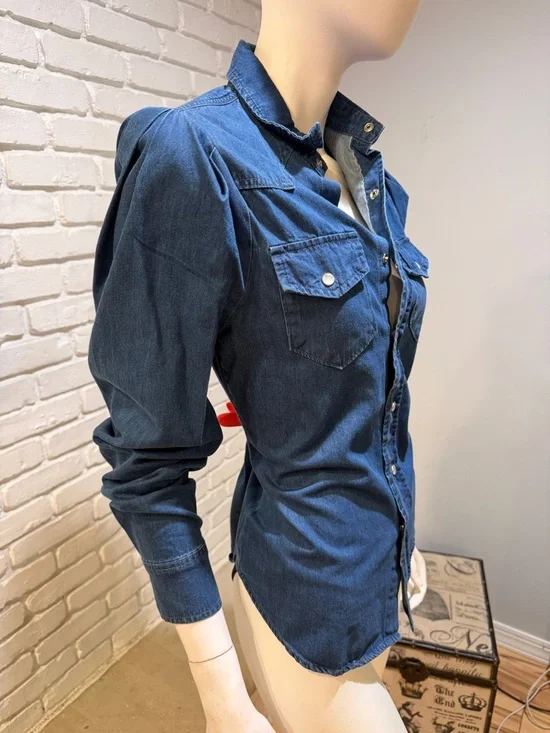 Torn by Ronny Kobo Chambray Denim Blouse S NWT Structured Chic Mutton Sleeve - Picture 11 of 16